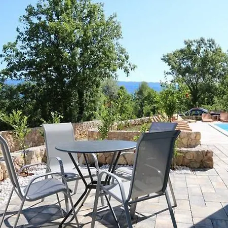 Guest house Bellator Silo (Krk)