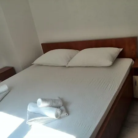 贝尔拉特尔别墅旅馆